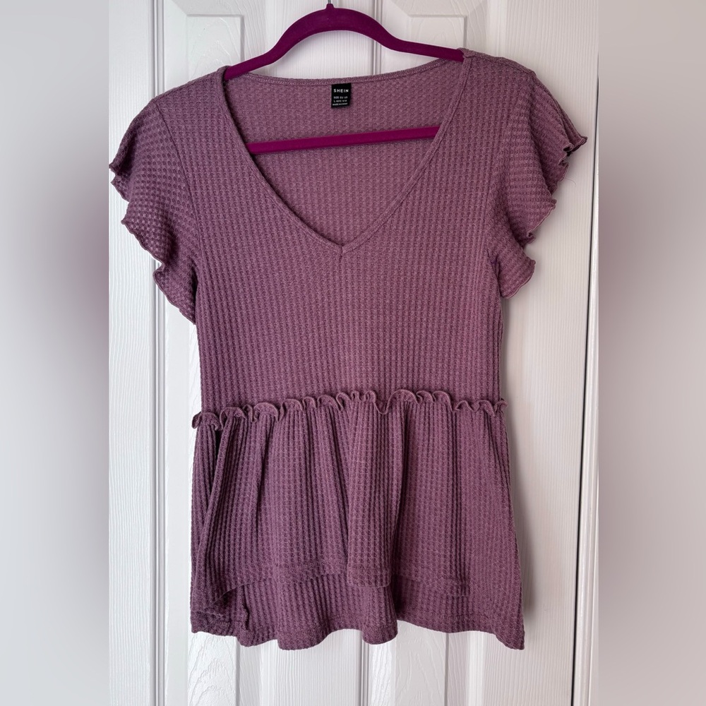 SHEIN Butterfly Sleeve Waffle Knit Peplum Top - Large